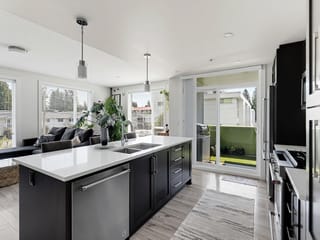 Apartment for sale in Abbotsford, Abbotsford, 205 2565 Ware Street, 263183810 | Realtylink.org