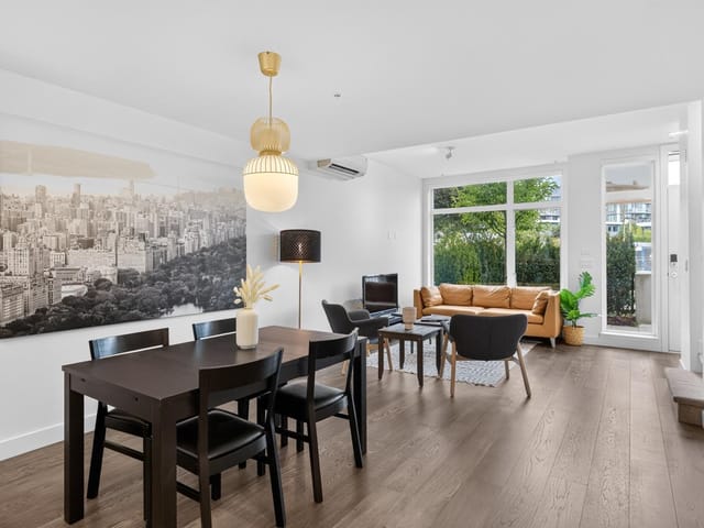 Townhouse for sale in Vancouver, Vancouver West, 561 W 29th Avenue, 263183896 | Realtylink.org