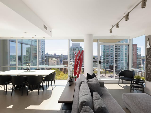 Apartment for sale in Vancouver, Vancouver West, 805 1455 Howe Street, 263183966 | Realtylink.org