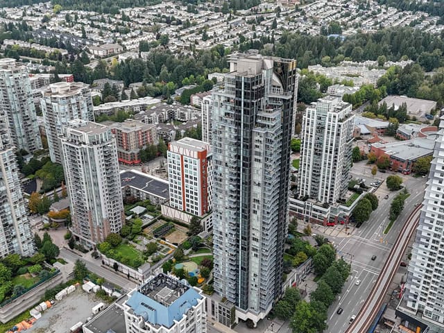 Apartment for sale in Coquitlam, Coquitlam, 4305 1188 Pinetree Way, 263183976 | Realtylink.org