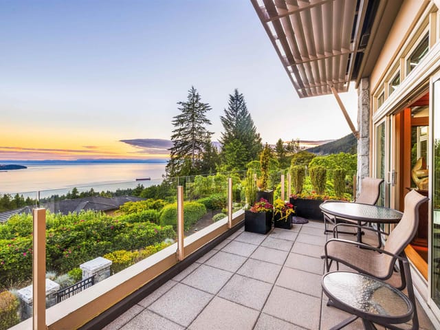 Townhouse for sale in West Vancouver, West Vancouver, 101 2535 Garden Court, 263183996 | Realtylink.org