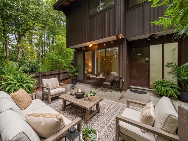 Townhouse for sale in North Vancouver, North Vancouver, 1828 Purcell Way, 263184020 | Realtylink.org
