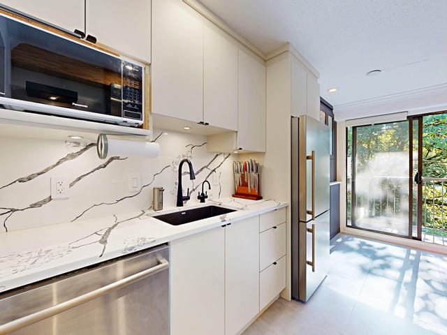 Apartment for sale in North Vancouver, North Vancouver, 204 252 W 2nd Street, 263184086 | Realtylink.org