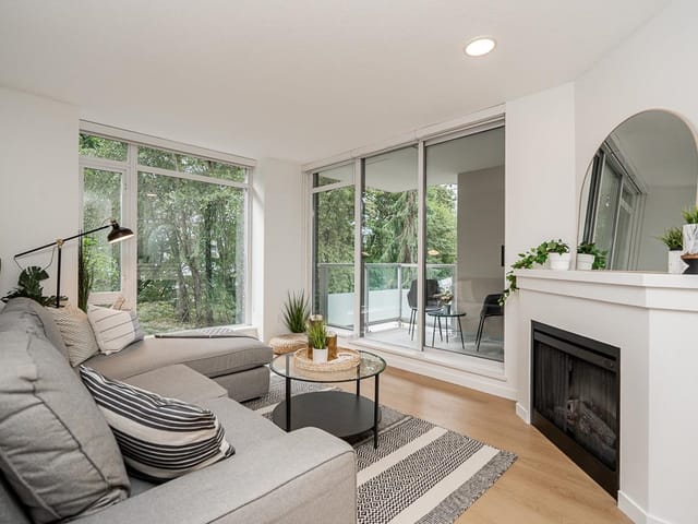 Apartment for sale in Burnaby, Burnaby North, 201 2133 Douglas Road, 263184099 | Realtylink.org