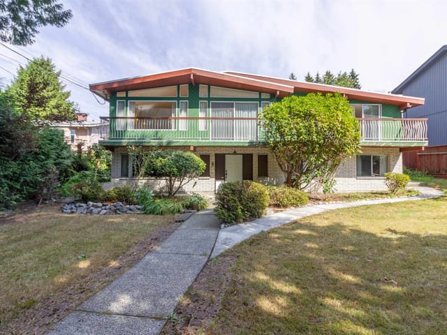 House for sale in Burnaby, Burnaby North, 7107 Broadway, 263184121 | Realtylink.org