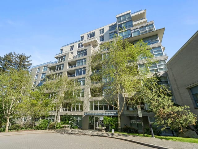 Apartment for sale in Burnaby, Burnaby North, 605 9262 University Crescent, 263184150 | Realtylink.org