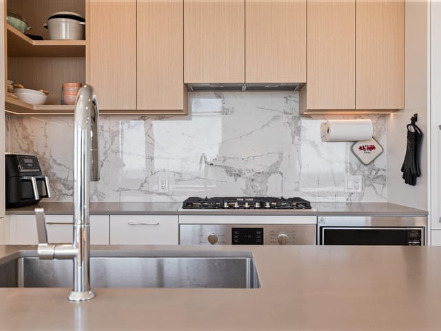 Apartment for sale in Burnaby, Burnaby South, 3201 6468 Willingdon Avenue, 263184252 | Realtylink.org