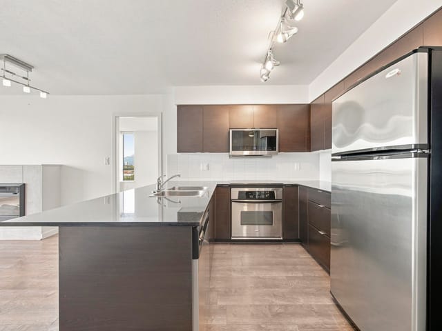 Apartment for sale in Burnaby, Burnaby North, 1806 4182 Dawson Street, 263184279 | Realtylink.org