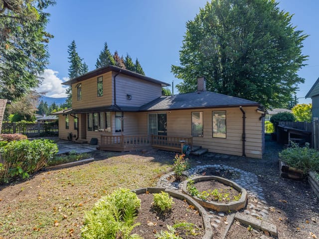 House for sale in North Vancouver, North Vancouver, 2495 Lauralynn Drive, 263184281 | Realtylink.org