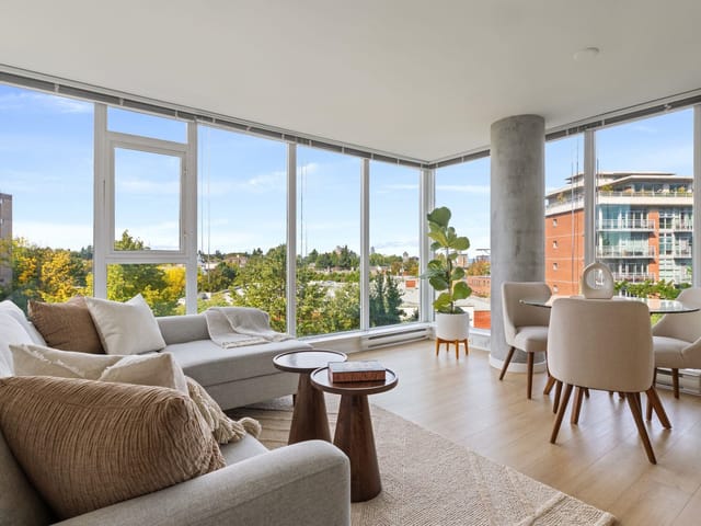 Apartment for sale in Vancouver, Vancouver East, 501 2770 Sophia Street, 263184339 | Realtylink.org