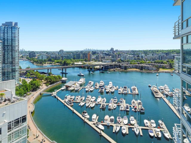 Apartment for sale in Vancouver, Vancouver West, 2303 1199 Marinaside Crescent, 263184405 | Realtylink.org