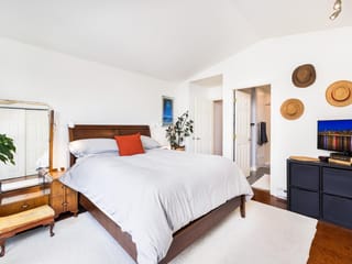 Apartment for sale in North Vancouver, North Vancouver, 303 1528 Bowser Avenue, 263184428 | Realtylink.org
