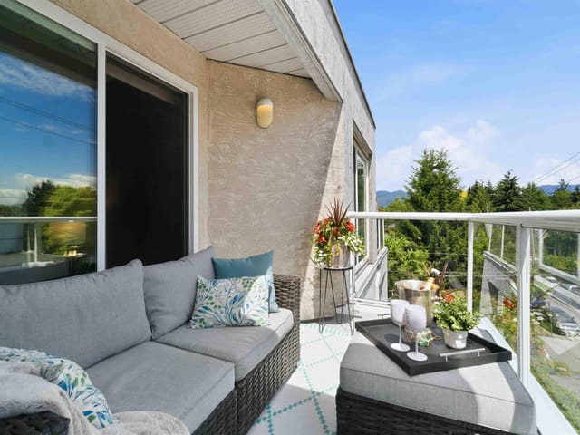 Apartment for sale in Vancouver, Vancouver West, 402 3505 W Broadway, 263184455 | Realtylink.org