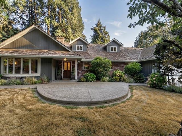 House for sale in Surrey, South Surrey White Rock, 13768 32 Avenue, 263184553 | Realtylink.org