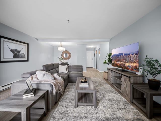 Apartment for sale in Langley, Langley, 205 5710 201 Street, 263184603 | Realtylink.org