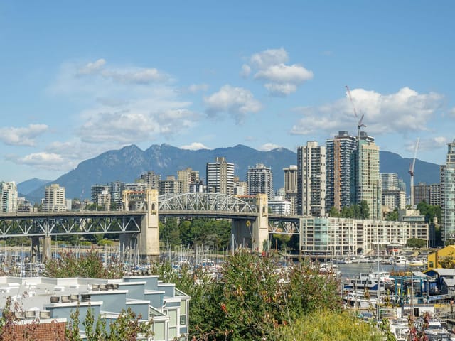 Apartment for sale in Vancouver, Vancouver West, 607 1508 Mariner Walk, 263184637 | Realtylink.org