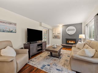 Apartment for sale in White Rock, South Surrey White Rock, 107 1368 Foster Street, 263184674 | Realtylink.org