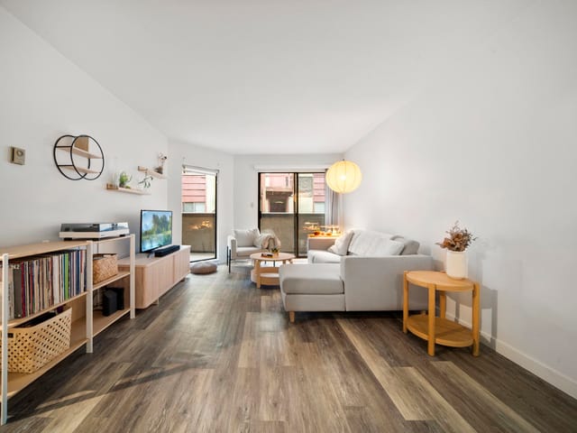 Apartment for sale in Vancouver, Vancouver West, 209 975 W 13th Avenue, 263184684 | Realtylink.org