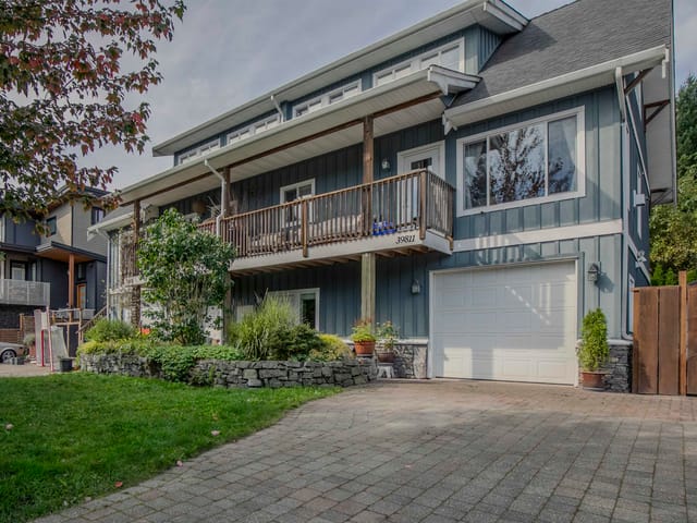 1/2 Duplex for sale in Squamish, Squamish, 39811 No Name Road, 263184720 | Realtylink.org