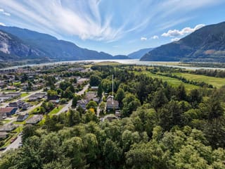 House for sale in Squamish, Squamish, 38030 Seventh Avenue, 263184842 | Realtylink.org