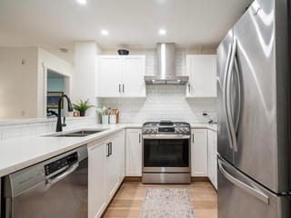 Apartment for sale in Port Moody, Port Moody, 201 500 Klahanie Drive, 263184878 | Realtylink.org