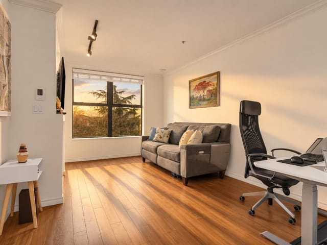 Apartment for sale in Port Moody, Port Moody, 4011 84 Grant Street, 263185073 | Realtylink.org