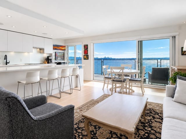 Apartment for sale in West Vancouver, West Vancouver, 807 150 24th Street, 263185103 | Realtylink.org
