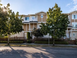 Townhouse for sale in Surrey, Cloverdale, 12 19433 68 Avenue, 263185172 | Realtylink.org