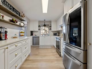 Apartment for sale in White Rock, South Surrey White Rock, 202 1488 Merklin Street, 263185238 | Realtylink.org