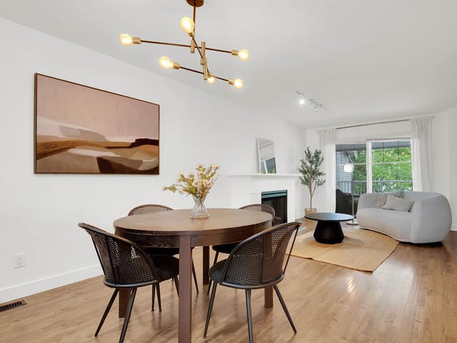 Townhouse for sale in Surrey, Cloverdale, 11 6555 192a Street, 263185350 | Realtylink.org