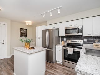 Apartment for sale in White Rock, South Surrey White Rock, 307 15210 Pacific Avenue, 263185398 | Realtylink.org