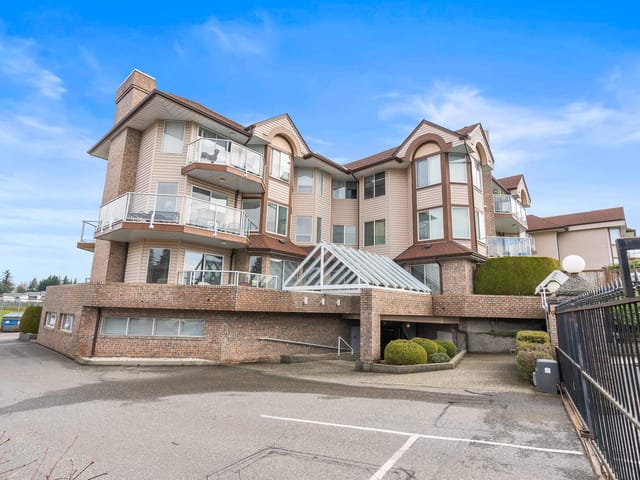 Apartment for sale in Abbotsford, Abbotsford, 208 32669 George Ferguson Way, 263185435 | Realtylink.org