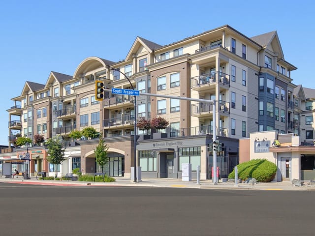 Apartment for sale in Abbotsford, Abbotsford, 323 2493 Montrose Avenue, 263185620 | Realtylink.org