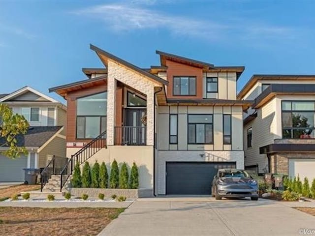 House for sale in Surrey, South Surrey White Rock, 16759 18 Avenue, 263185653 | Realtylink.org