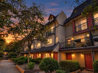 Townhouse for sale in Coquitlam, Coquitlam, 10 1561 Booth Avenue, 263185780 | Realtylink.org