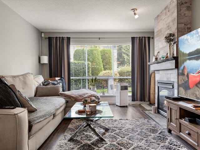 Apartment for sale in Abbotsford, Abbotsford, 102 33280 E Bourquin Crescent, 263185942 | Realtylink.org
