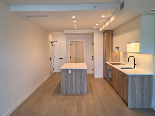 Apartment for sale in Vancouver, Vancouver West, 310 8398 Oak Street, 263185981 | Realtylink.org