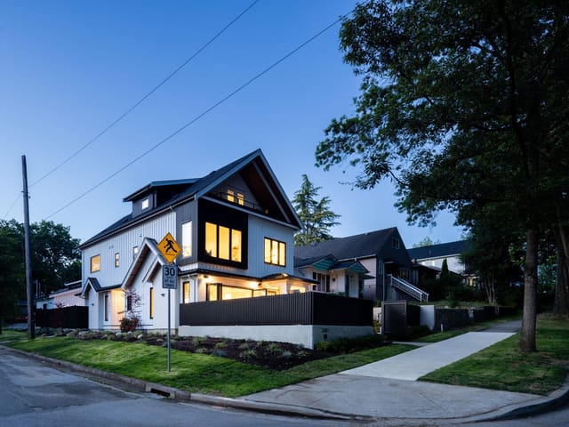1/2 Duplex for sale in Vancouver, Vancouver East, 2307 E 3rd Avenue, 263186097 | Realtylink.org