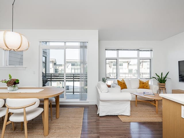 Townhouse for sale in Surrey, North Surrey, 22 9989 E Barnston Drive, 263186115 | Realtylink.org
