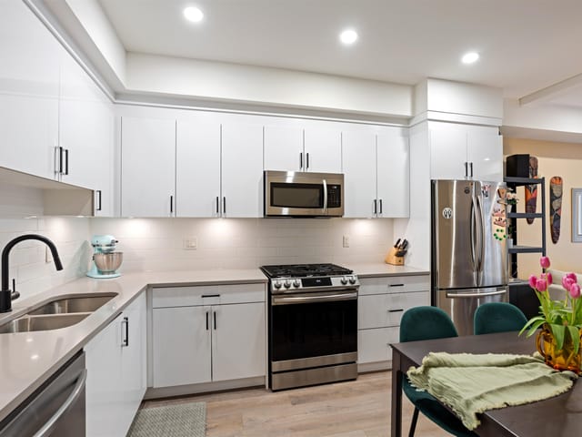 Townhouse for sale in Squamish, Squamish, 213 37808 Third Avenue, 263186176 | Realtylink.org