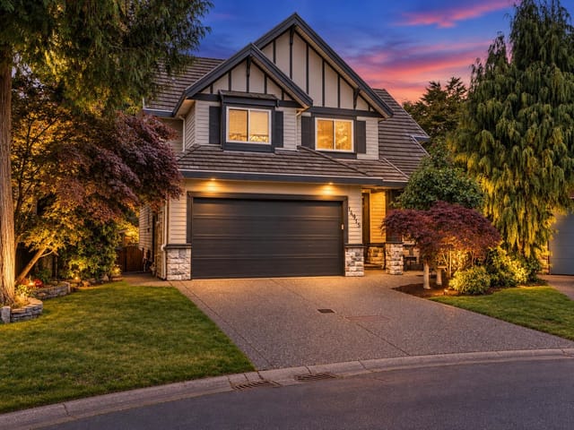 House for sale in Surrey, South Surrey White Rock, 14915 35 Avenue, 263186177 | Realtylink.org