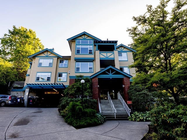 Apartment for sale in Burnaby, Burnaby South, 104 5281 Oakmount Crescent, 263186262 | Realtylink.org