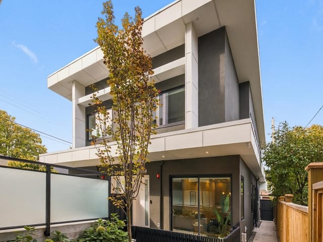 1/2 Duplex for sale in Vancouver, Vancouver East, 2 2509 Kitchener Street, 263186326 | Realtylink.org