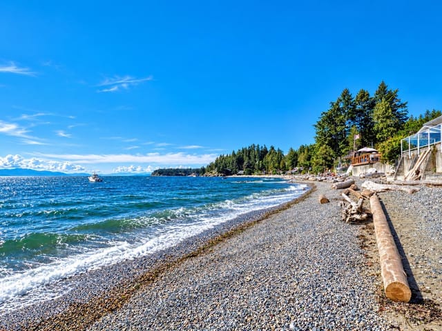 House for sale in Sechelt, Sunshine Coast, 6833 Sunshine Coast Highway, 263186328 | Realtylink.org