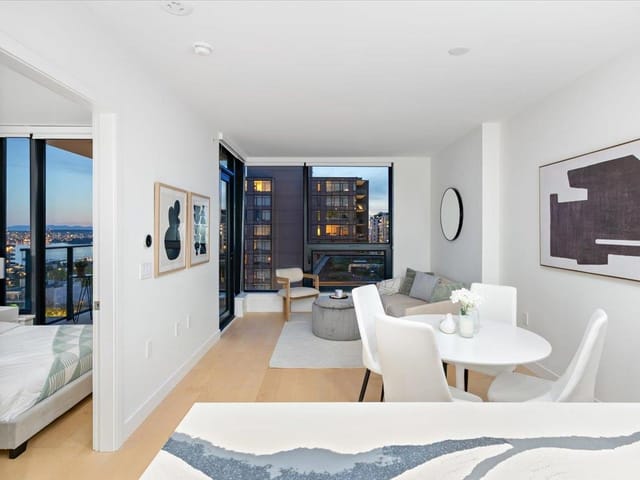 Apartment for sale in North Vancouver, North Vancouver, 1004 135 E 13th Street, 263186336 | Realtylink.org