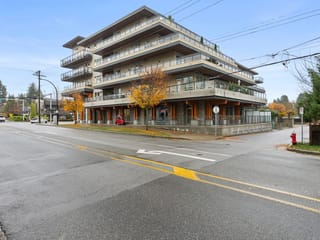 Apartment for sale in White Rock, South Surrey White Rock, 214 14022 North Bluff Road, 263186337 | Realtylink.org