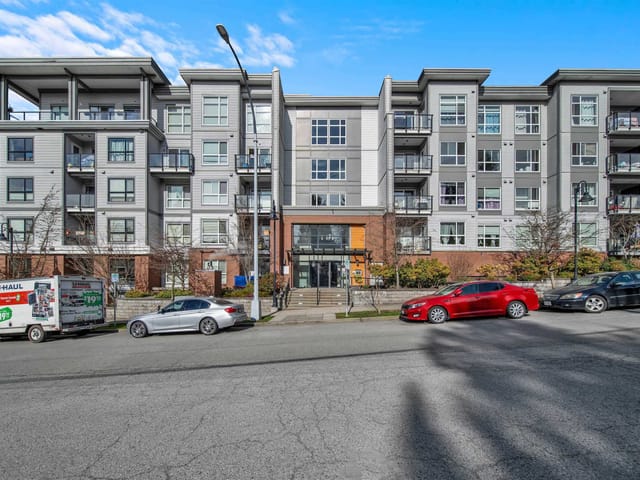 Apartment for sale in Surrey, North Surrey, 437 13733 107a Avenue, 263186422 | Realtylink.org