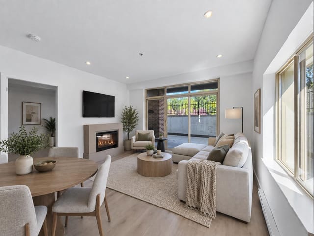 Apartment for sale in North Vancouver, North Vancouver, 204 1273 Marine Drive, 263186509 | Realtylink.org
