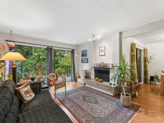 Townhouse for sale in North Vancouver, North Vancouver, 834 Hendecourt Road, 263186542 | Realtylink.org