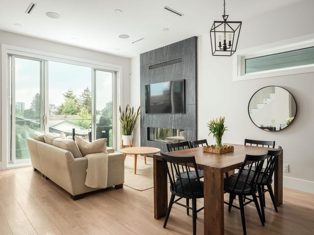 1/2 Duplex for sale in North Vancouver, North Vancouver, 3 215 E 21st Street, 263186572 | Realtylink.org